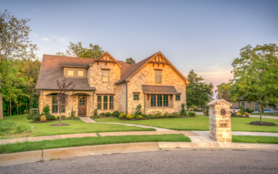 5 Weather-Resistant House Siding Options